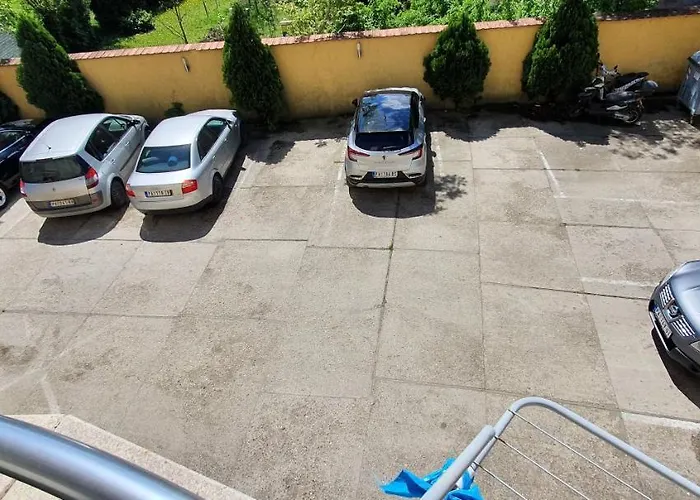 Julija 2 アパート *