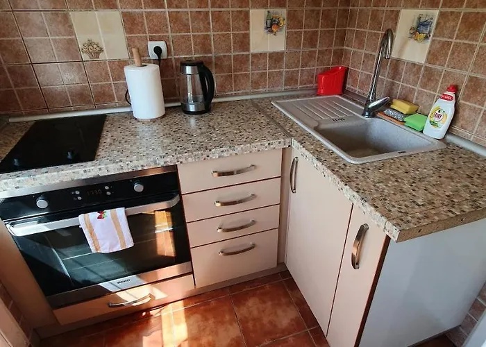 アパート Julija 2 *