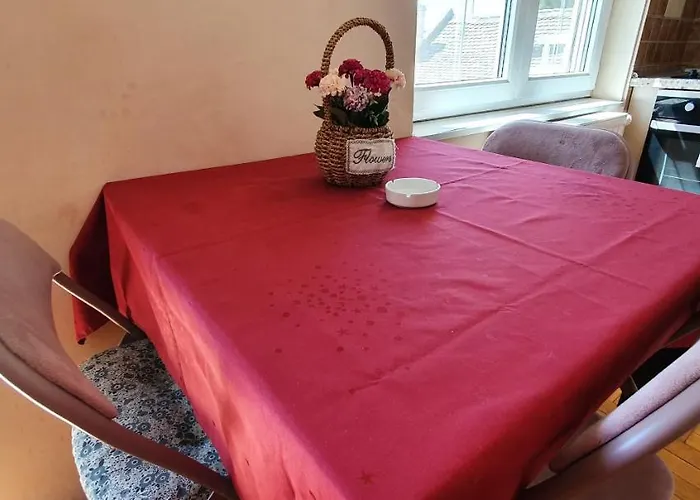 Julija 2 아파트 Pančevo