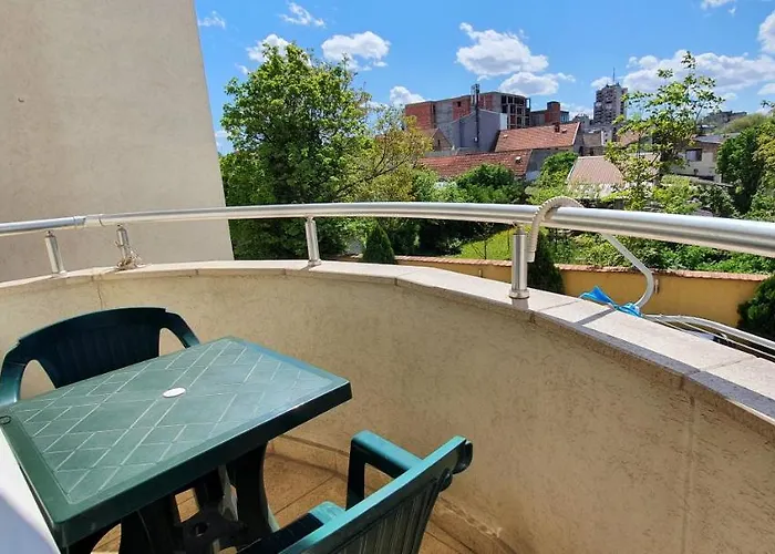 아파트 Julija 2 *